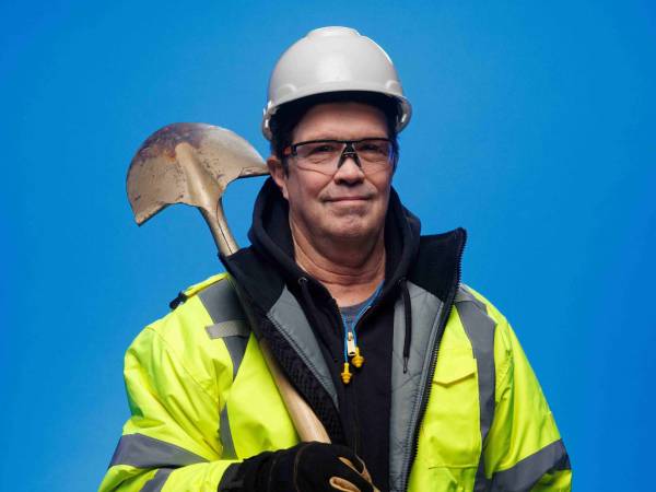 Man holding a shovel